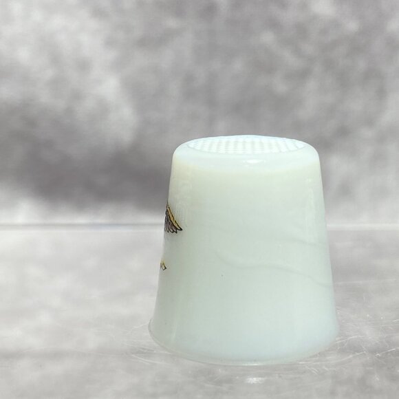 Vintage Porcelain Thimble With Bald Eagle & American Flag Design - Picture 4 of 9